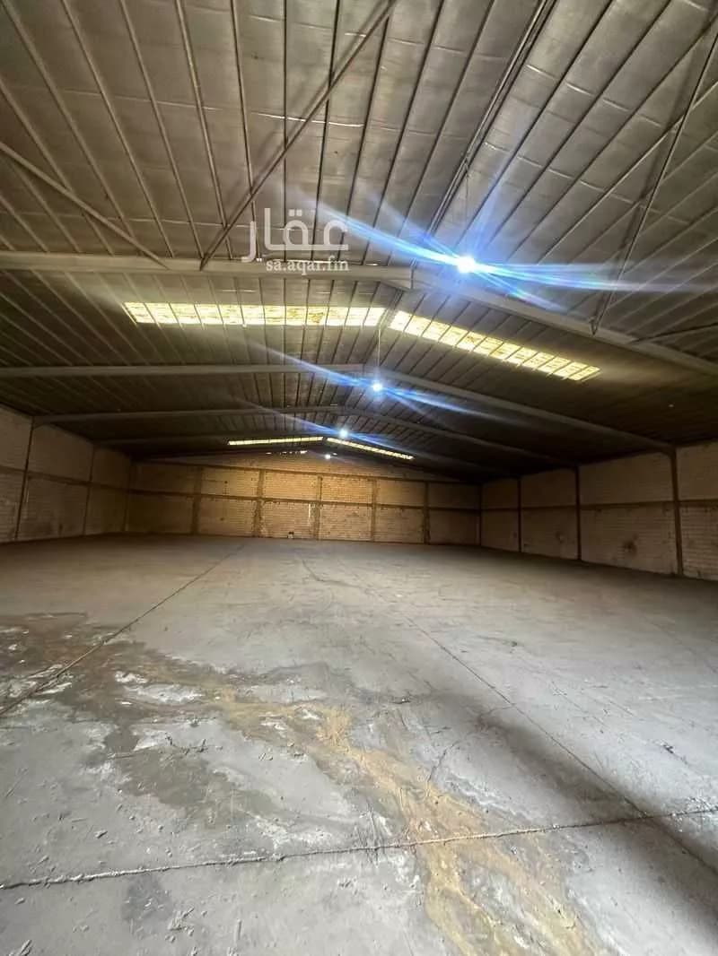 مستودع - حي السلي