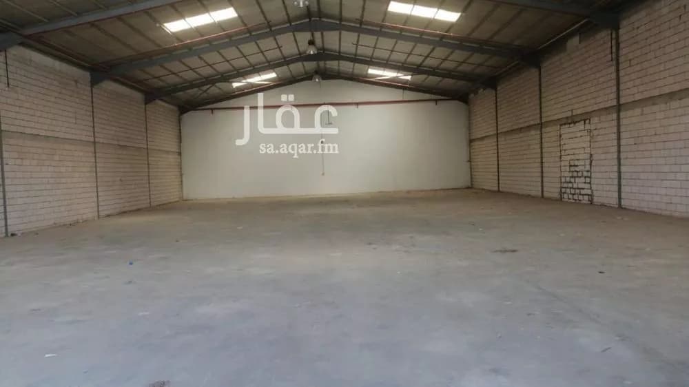 مستودع - حي الدار البيضاء