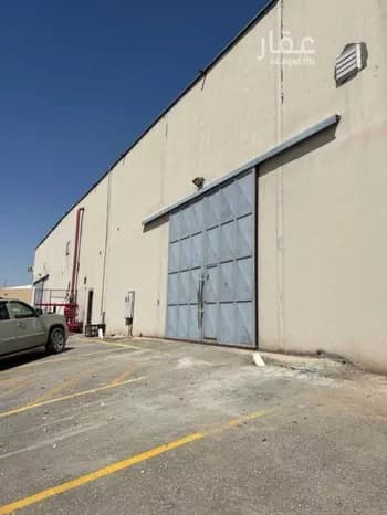 Warehouse for Rent on Al-Kawatil Street, Al-Mashael District, Riyadh - 4