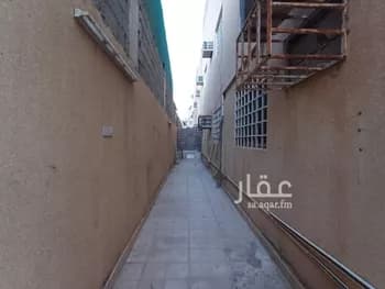 Warehouse for Rent on Prince Mohammed bin Salman Street, Al-Aqiq District, Riyadh - 4
