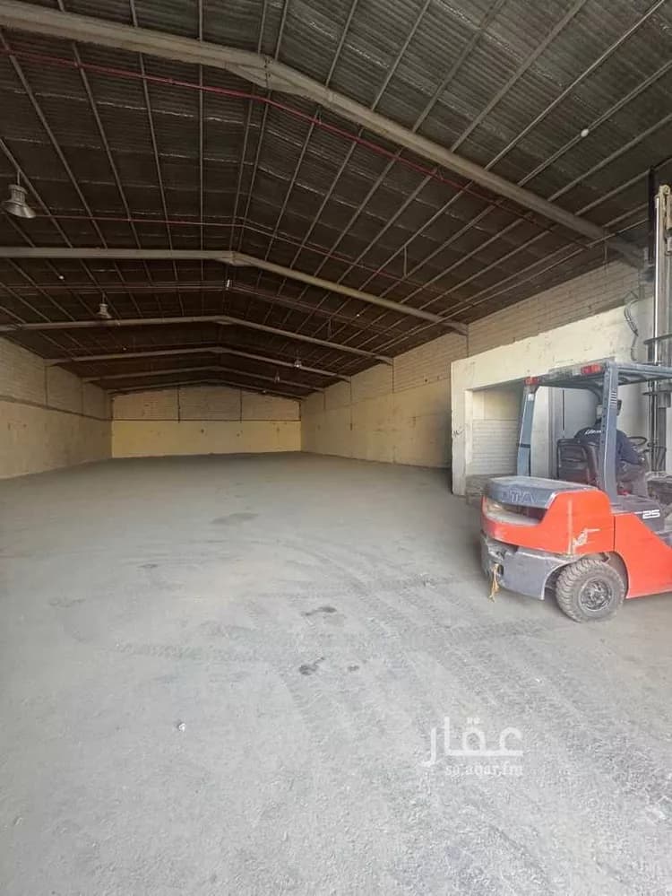 مستودع للإيجار في شارع طلحة بن الزبير, حي السلي, مدينة الرياض, منطقة الرياض - 2