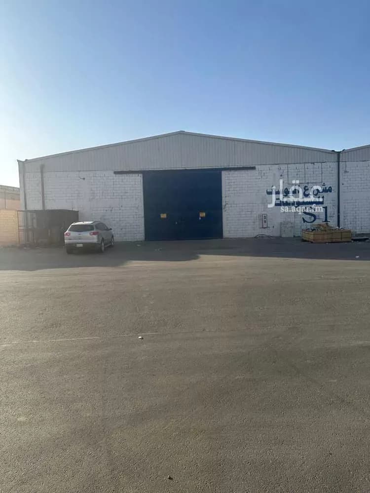 مستودع - حي البرية