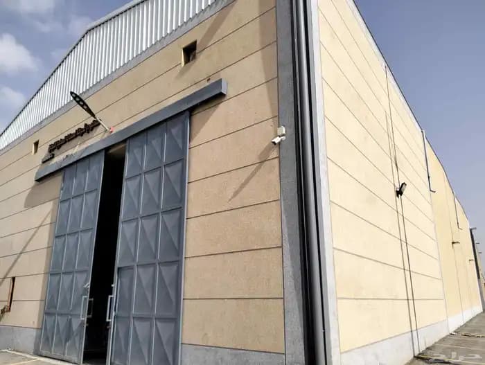 Warehouses for Sale in Riyadh with Various Sizes - 4