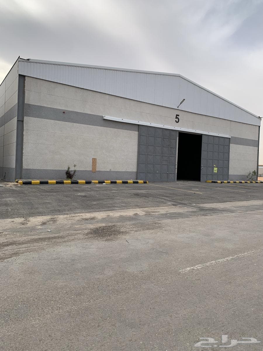 مستودع للإيجار في المشاعل - موقع متميز - 2